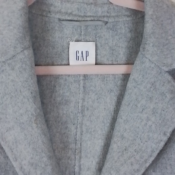 GAP Wool‎ Blend Soft Shell Overcoat Size Medium in Gray *FLAWED* - Picture 11 of 12